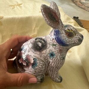 Vintage Chinese Fine Cloisonné Hand Painted Copper Enamel Bunny Rabbit Figurine.